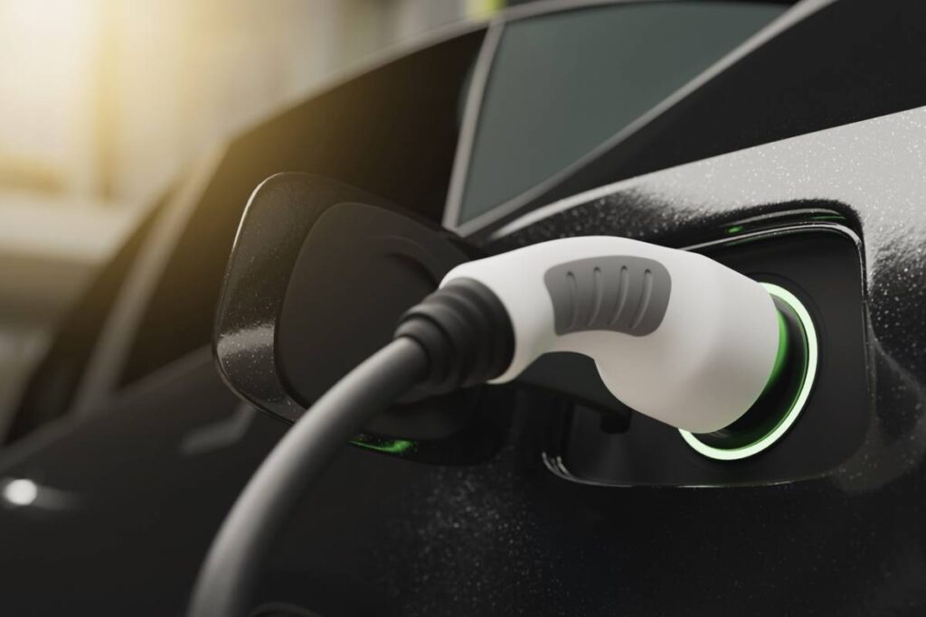 Prise de recharge d’une voiture électrique